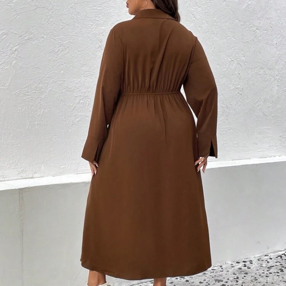 SHEIN LUNE Plus Surplice Neck Split Thigh Dress